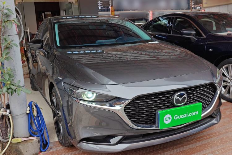Used Mazda Mazda 3 Axela 2022 2.0L Automatic Zhi Rui Obsidian Edition