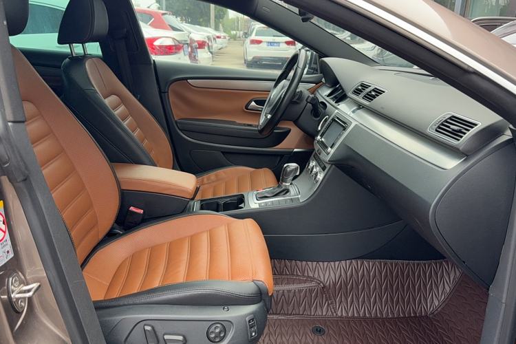 Used Volkswagen FAW-Volkswagen CC 2013 2.0 TSI Ultimate Model
