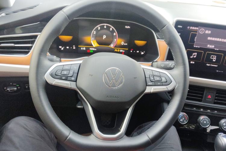 Used Volkswagen Bora 2024 280TSI DSG Comfort Edition
