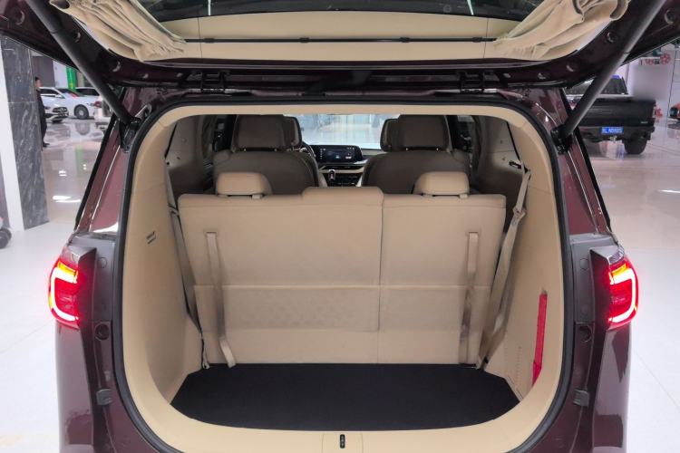 Used Buick GL8 2022 ES Land Cruiser 653T Luxury Model
