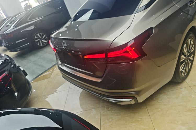 Used Nissan Teana 2022 2.0L XL-TLS Enjoyment Edition
