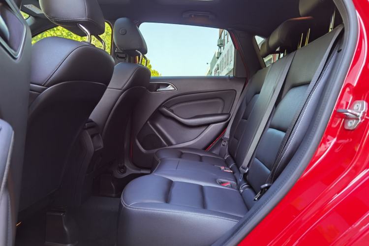 Used Mercedes-Benz B-Class 2016 B 200 Exclusive Edition