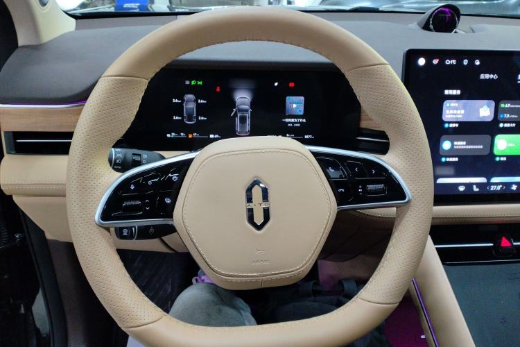 Used Hima AITO M7 2024 1.5T Intelligent Driving 4WD Ultra Version 6 Seats