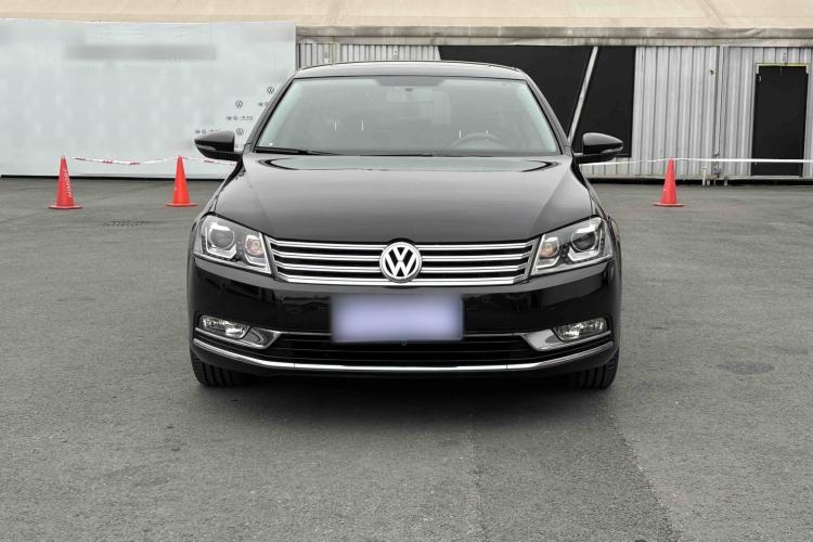 Used Volkswagen Magotan 2013 1.8TSI Premier Model
