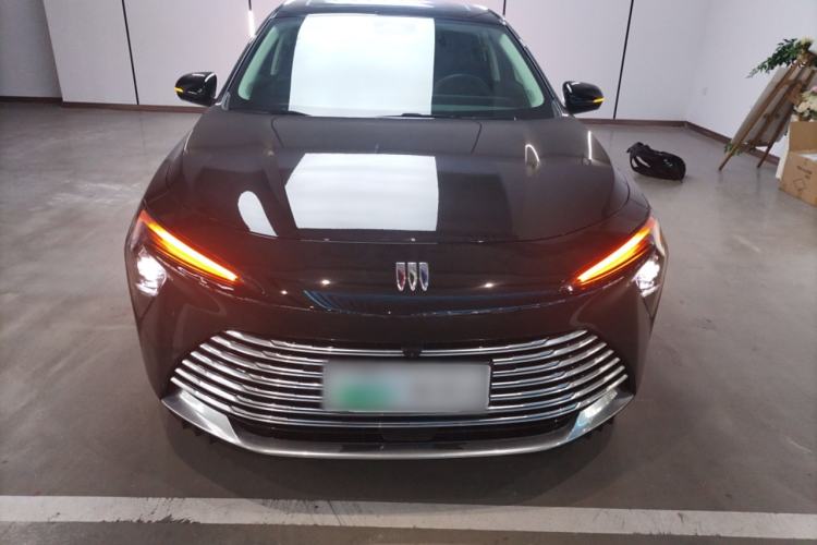 Used Buick LaCrosse 2025 28T Platinum Edition
