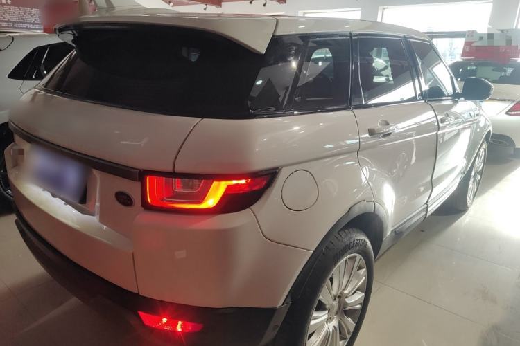 Used Land Rover Range Rover Evoque 2018 240 PS SE Smart Brilliance Edition
