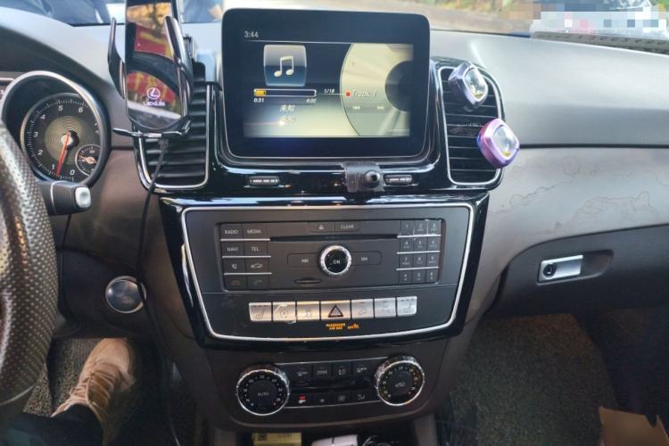 Used Mercedes-Benz GLE 2015 GLE 320 4MATIC
