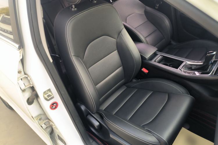 Used Geely Auto Emgrand 2019 Leading Edition 1.5L CVT Upward-Connected Model China VI Standard