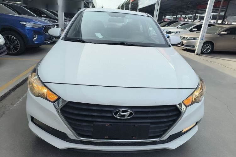 Used Hyundai Verna 2016 1.4L Manual Cool Edition GLS
