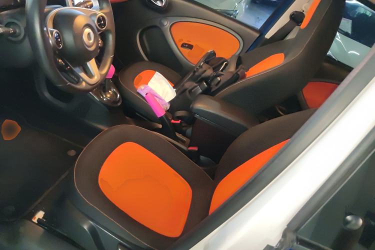 Used  forfour 2016 1.0L 52 kW Passion Edition
