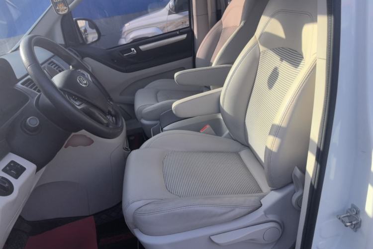 Used SAIC MAXUS G10 2019 PLUS 2.0T Automatic Elite Edition China VI Standard