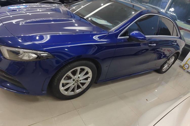 Used Mercedes-Benz A-Class 2022 Restyled A 200 L Sport Sedan Fashion Version
