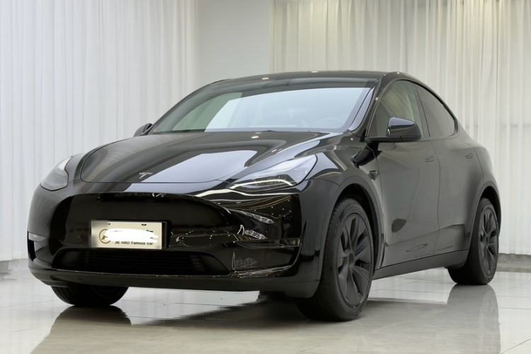 Used Tesla Model Y 2024 Long-Range All-Wheel-Drive Version