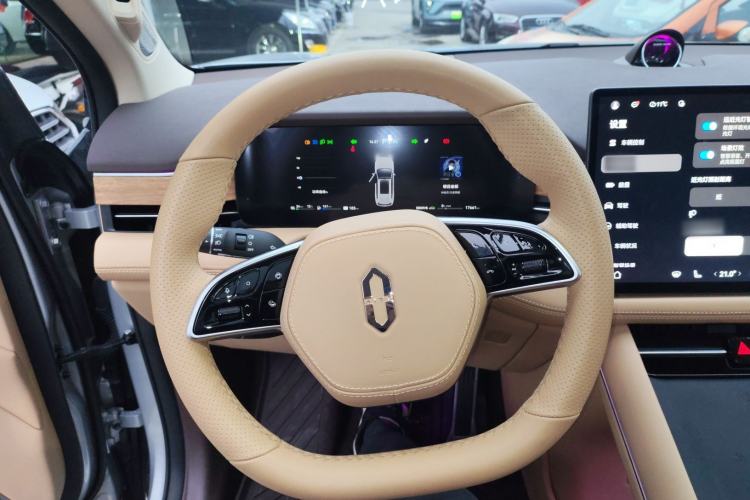 Used Hima AITO M7 2024 1.5T Intelligent Drive Rear-Drive Ultra Version 5 Seats
