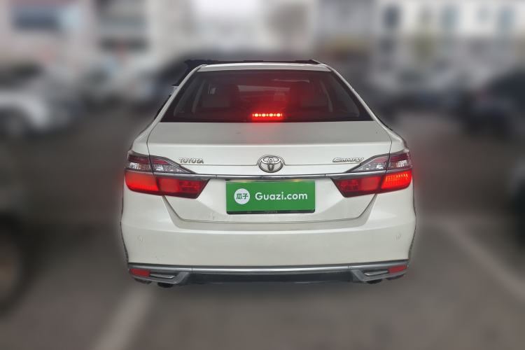 Used Toyota Camry 2016 2.5G 10th Anniversary Deluxe Navigation Edition
