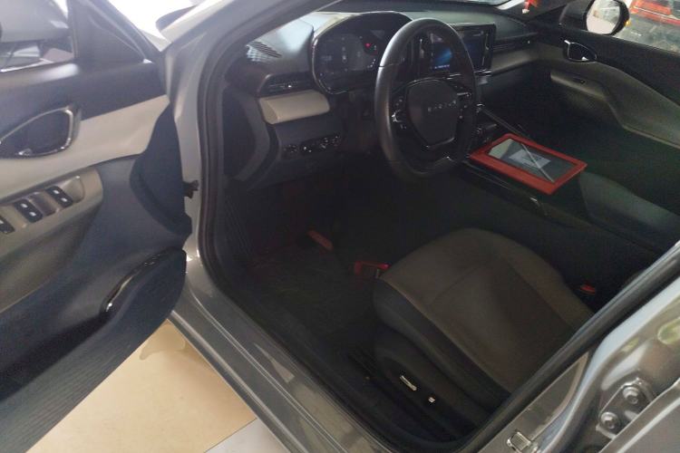 Used Baojun RC-5 2020 1.5T CVT Smart Shine Prestige Edition
