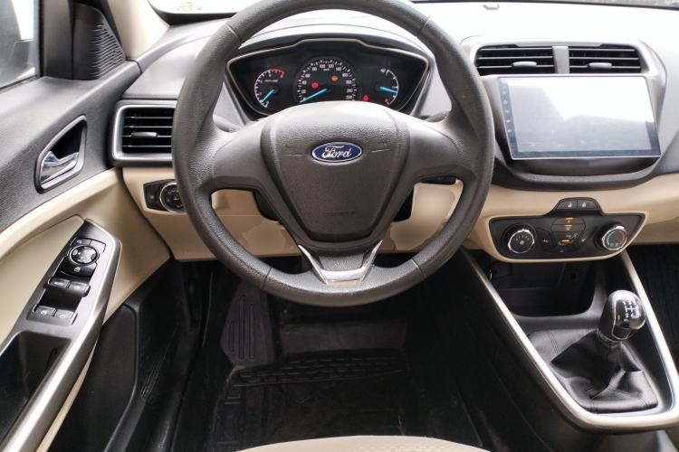 Used Ford Escort 2017 Revised Version 1.5L Manual Comfort Edition
