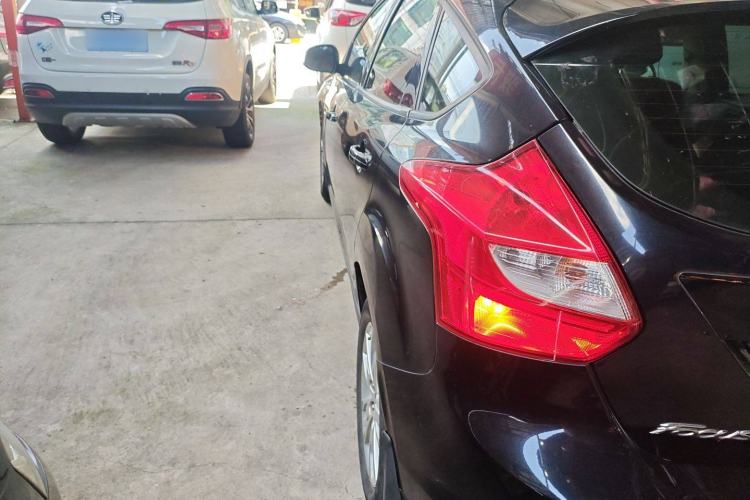 Used Ford Focus 2012 Hatchback 1.6L Automatic Comfort Model
