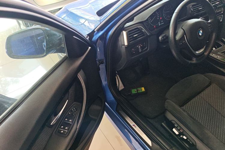 Used BMW 3 Series 2017 320i M Sport
