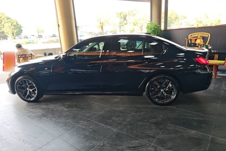 Used BMW 3 Series 2025 330Li M Sport Shadowline Package