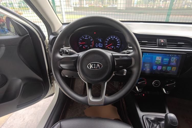 Used Kia K2 2017 Sedan 1.4L Manual Transmission 15th Anniversary Special Edition GLS