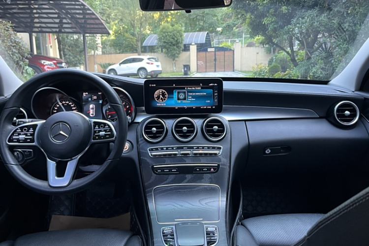 Used Mercedes-Benz C-Class 2019 C 180 L Fashion Edition Sport Version
