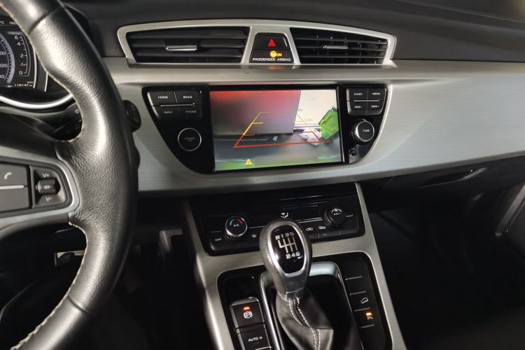 Used Geely Auto Emgrand X7 Sport 2016 2.0L Manual Smart Connect Version