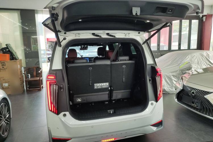 Used GAC Trumpchi M8 2023 Zongshi Series Dual-Motor Supreme Edition