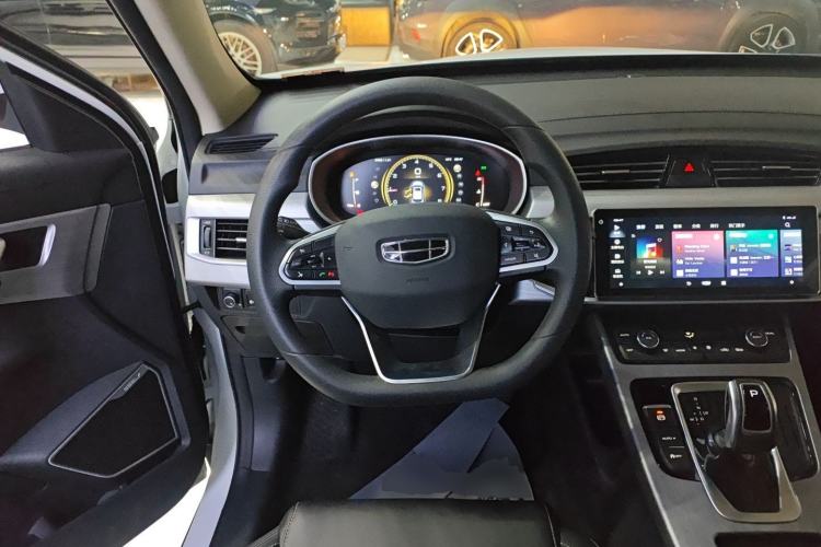 Used Geely Auto Emgrand X7 Sport 2021 Million Edition 1.8TD DCT Two-Wheel Drive Comfort Model
