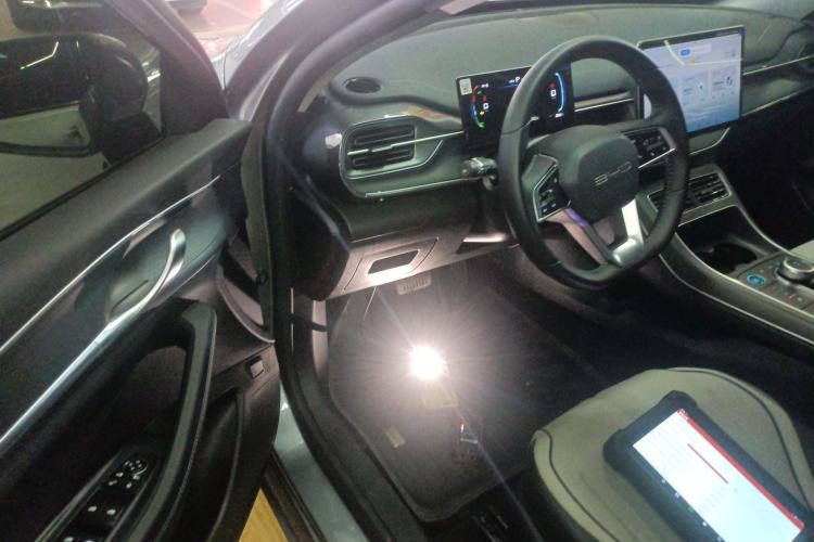 Used BYD Destroyer 05 2024 HONOR Edition DM-i 55KM Luxury Model
