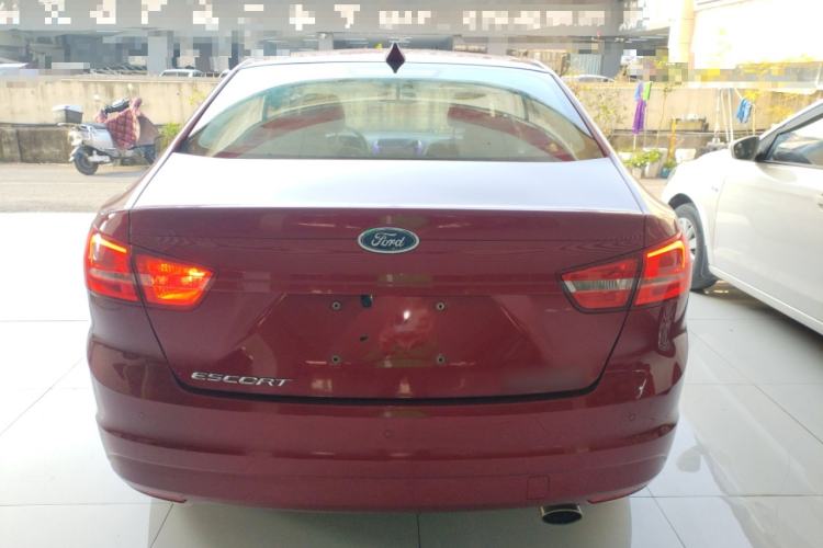 Used Ford Escort 2015 1.5L Manual Comfort Model
