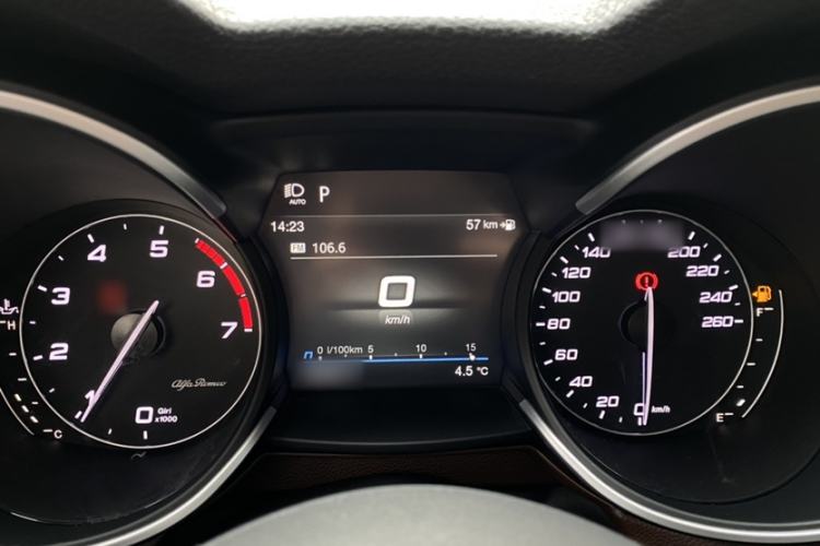 Used Alfa Romeo Stelvio 2020 2.0T 280HP Luxury Edition
