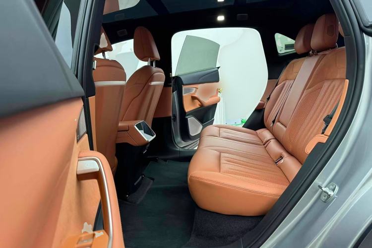 Used ONVO L60 2024 60 kWh Rear-Drive Version
