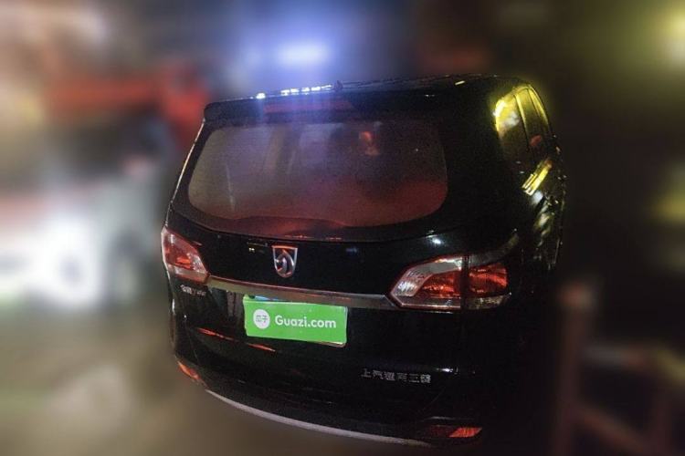 Used Baojun 730 2014 1.5L manual standard trim 7 seats
