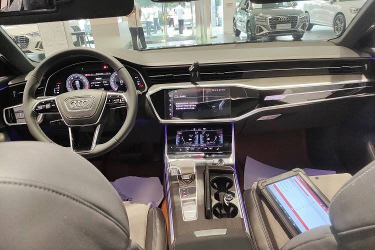 Used Audi A6L 2024 45 TFSI quattro Prestige Dynamic Edition
