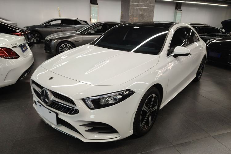 Used Mercedes-Benz A-Class 2022 Revised Version A 200 L Sport Sedan Fashionable Style