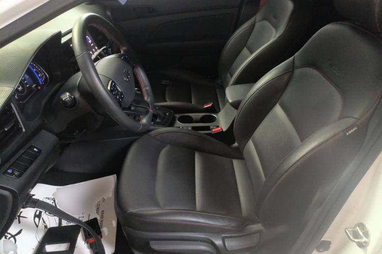 Used Hyundai Elantra 2019 1.4T Dual-Clutch Xuan Dong · Dynamic Model
