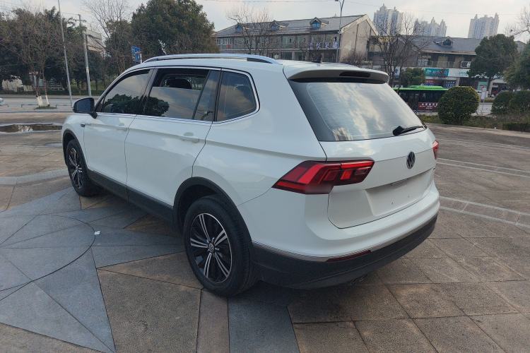 TDK.VehicleDetails.img