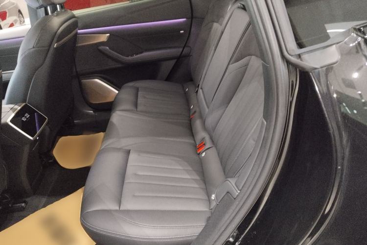 Used ONVO L60 2024 60 kWh Rear-Drive Version