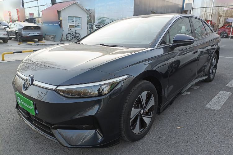 Used Volkswagen ID.7 VIZZION 2024 AIR model
