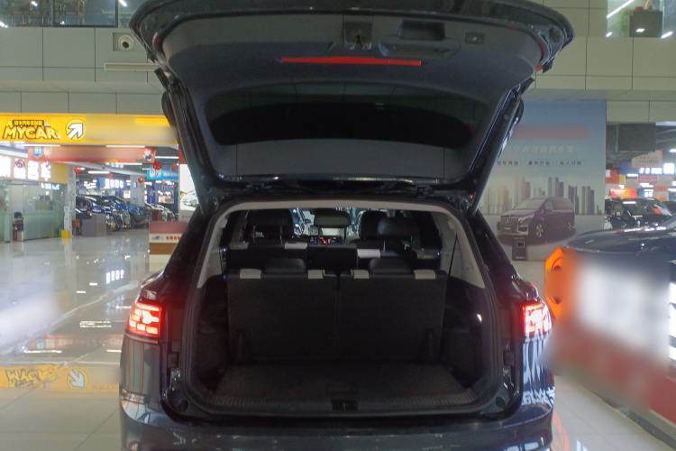 Used Volkswagen ID.6 CROZZ 2022 Long-Range PRO Edition
