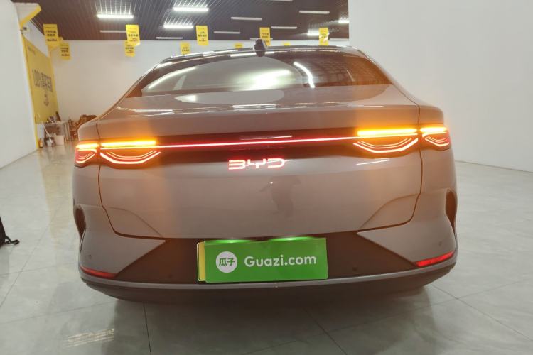 Used BYD Qin L 2025 EV 470KM Leading Edition
