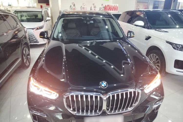 Used BMW X5 2022 Restyled xDrive 30Li Luxury Version M Sport Package