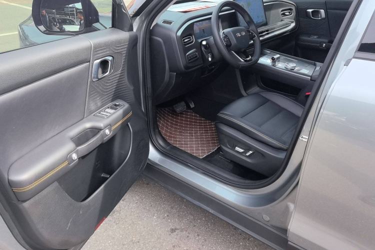 Used Beijing Auto BJ30 2024 1.5T Magic Electric Drive Advanced Version
