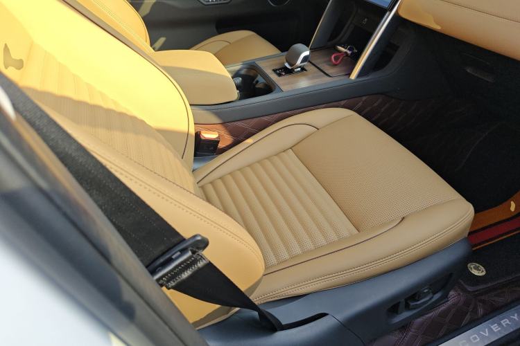 Used Land Rover Discovery Sport 2024 Performance Tech Edition
