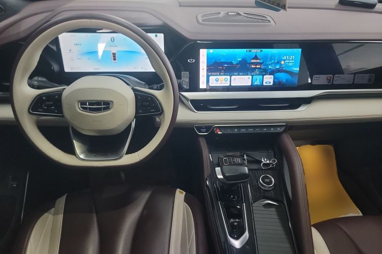 Used Geely Auto Monjaro L 2024 2.0TD High-Power Automatic Two-Wheel Drive Yunqi Version
