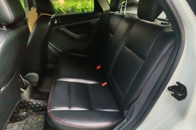 Used Ford Focus 2013 Hatchback Classic 1.8L Automatic Base Model
