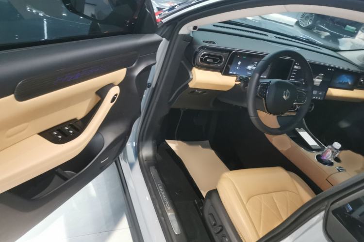 Used Leapmotor C11 2024 All-Electric 580 Luxury Edition
