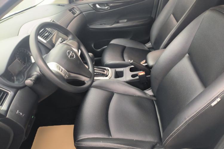 Used Nissan Tiida 2016 1.6L CVT Cool Dynamic Edition