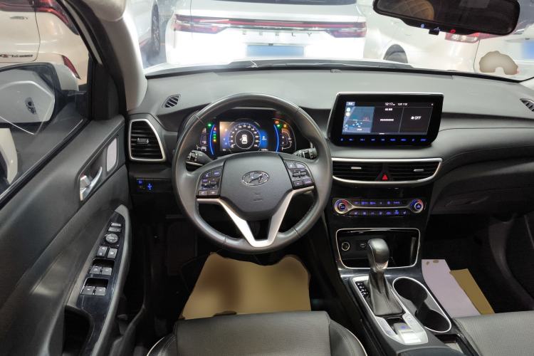 Used Hyundai Tucson 2020 280TGDi Two-Wheel-Drive GLS Smart Connectivity Version China VI Standard
